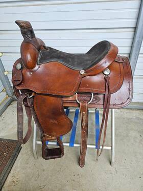 Snstamrl197 American Saddlery A Good Used 17 Inch Brown Color Barbed Wire Roping Saddle #197