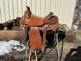 22557.1 Ammerman Western Inch 16 Suede Seat. Extra Wide Roping Saddle
