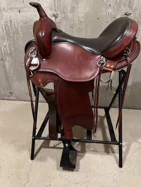 A00815 Big Horn 16 Inch Lightweight Trail Saddle