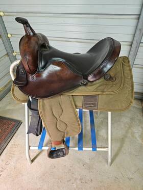 Sns15bh192 Big Horn Used 15 Inch Brown Color Synthetic Trail Saddle With Leather Seat #192