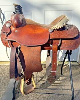 4836 Billy Cook Used 16.5 Inch Roping Saddle Greenville Texas