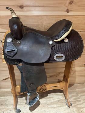 73268 Billy Cook 15 Inch Barrel Racing Saddle Model