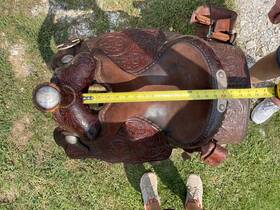 191-6170 Billy Royal 15 Inch Western Show Saddle