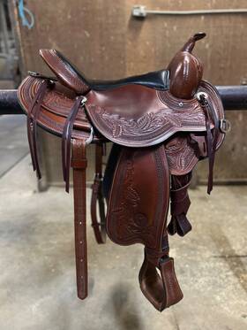 1750-1604-04 Circle Y 16 Inch Julie Goodnight Wind River Trail Saddle With Regular Bars