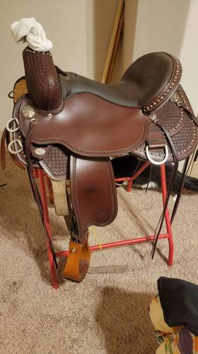 2373 Circle Y Reno Flex2 Trail Saddle Full Quarter Horse Bars 17in Seat