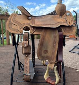 Circle Y 2650-7601-05 Odessa 16 In All-around Suede Leather Western Horse Saddle