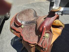 3674 Circle Y Western Show Saddle 15 Inch Model