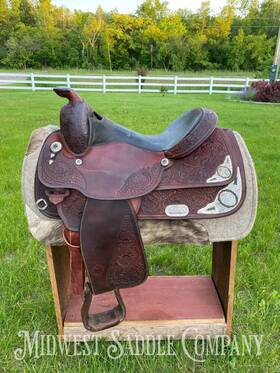 Sq1490217 Circle Y 16 Inch Equitation Western Show Saddle - Engraved Silver Raised Gold Star