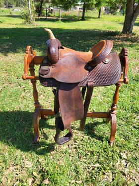 2236-9 Crates 15 Inch Western Saddle