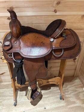 2275-2 Crates 15 Inch Ladies Lite All-event Western Roping Saddle Model