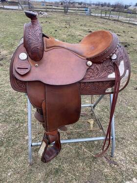 600l Dakota Used 15.5 Inch Tooled Western Show Saddle With Montana Silver Us Made