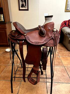 181118 Dk Saddlery Wade Western Saddle 16 Inch Excellent Condition Adjustable Tree