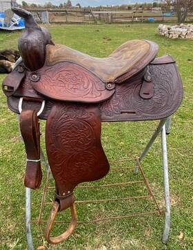21530-1 Easy Rider Used/vintage 15 Inch Tooled Western Trail/pleasure Saddle Us Made