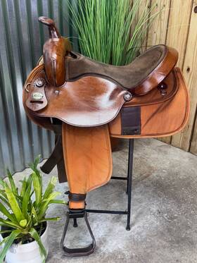 7108c Fabtron 16 Inch Western Trail Saddle #7108c Light Weight