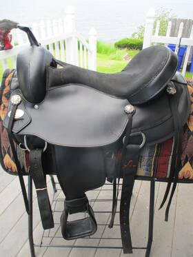 Hilason A210141 17ftft Black Flex Tree Western Trail Saddle Fits 6-8ftft Gullet Usa In Tx