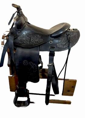 33312 N Porter 1957 N. - Custom Saddle- Collector &usable Excellent Condition