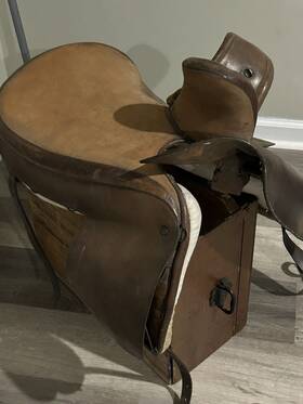 3967 Owen & Co. London And Side Saddle