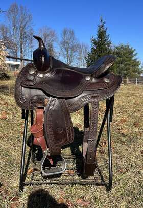Rk1625l-32 Royal King Western Trail Saddle - Auto Adjust Flex Tree Dark Oil -16.5 Inch