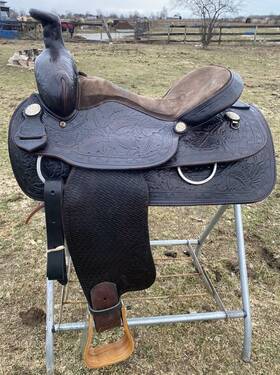 1234-16 Saddle King Used 16 Inch Tooled Black Western Made In Usa