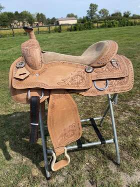 Sr1217 Silver Royal 18 Inch Western Trail Saddle Light Oil Leather