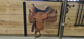 Sr1986 Silver Royal 16 Inch Western Training Saddle - Natural Roughout Leather