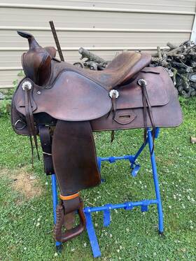 4093-7 Simco Used 17 Inch Western Saddle With Bear Trap Pommel Us Made