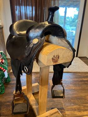 Snssimtrl178250 Simco 17 Inch Pleasuretrail Saddle Excellent Condition No Rips Or Any Damage On