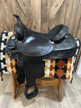08-422b6 Tex Tan 16 Inch Hereford Western Trail Saddle Black Sqhb