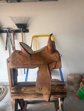 Ubbr-247 Usher Barrel Racing Saddle 14 Inch Seat 6.75 Gullet Model