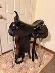 Dakota 350L 16 In Brown Leather Pleasure Trail Saddle Traditional. Fixed Price $850.00.
