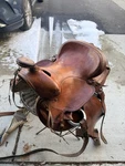 Simco Western Saddle #355 15" Seat 7" Gullet Great Condition. Fixed Price $244.99.