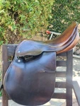 Courbette Hunt English SADDLE,17 In. Seat, Great Condition!. Fixed Price $189.99.