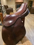 17" Crosby Classic English Hunter/jumper Saddle W/ Leathers+irons+cover. Fixed Price $199.00.