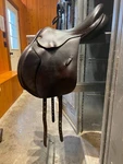 Black Country, 17.5", Medium Tree, Tex Eventer, Jump Saddle. Fixed Price $2000.00.