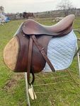 Used 18" Stubben Siegfried Extra Ap English Saddle W/fittings, Pad, 30 Cm Tree. Fixed Price $200.00.