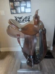 Alamo Saddlery 15IN Barrel Racing Traditional Brown Leather. Fixed Price $350.00.