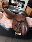 Pessoa Paris - Close Contact English Saddle Size 17 Or 18. Fixed Price $495.00.