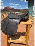 Wintec All-purpose 500 Saddle, Used, Black, 17" Seat, Excellent Condition. Fixed Price $200.00.