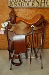 G.w. Crate Flex Lite Trail Saddle Custom Made In Bryant Alabama. Fixed Price $1874.00.