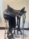Tucker Saddlery Usa 17" Western Trail. Fixed Price $1500.00.