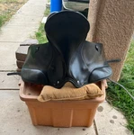 Otto Schumacher Profi Exklusiv Dressage Saddle 17.5 32 Cm. Fixed Price $750.00.