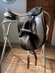 Otto Schumacher Profi Special Dressage Saddle, Wide Tree, 17" Seat. Fixed Price $500.00.